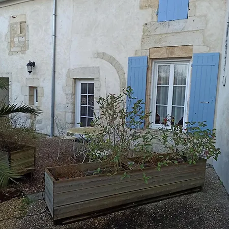 ベッド・アンド・ブレックファスト D'hotes -- Le Clos De 3*