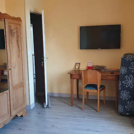 D'hotes -- Le Clos De