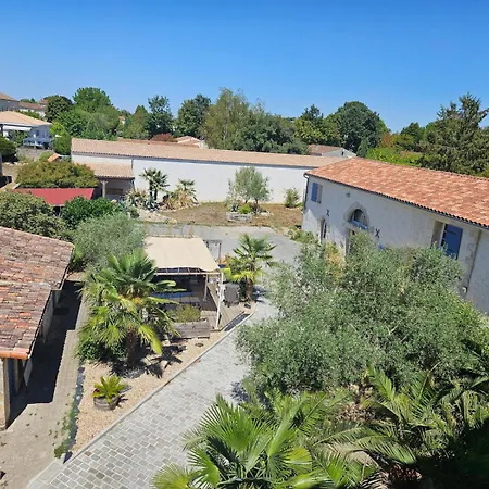 ベッド・アンド・ブレックファスト D'hotes -- Le Clos De 3*