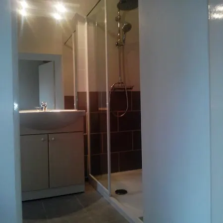 לינה וארוחת בוקר D'hotes -- Le Clos De Gémozac