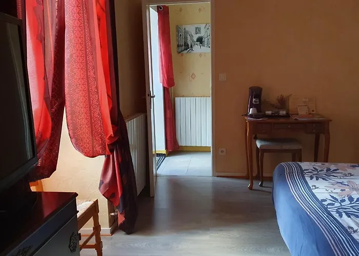 D'hotes -- Le Clos De Отель типа 